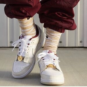 Nike | Wmns Dunk Low SE 'Sisterhood'